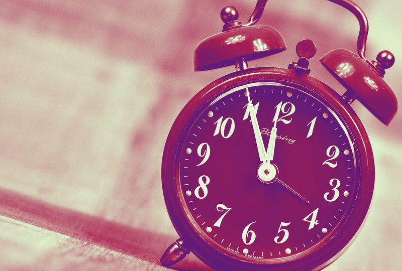 urgency, 4K, analog, number, accuracy, pointer, clock face, focus on foreground, time indicating, hours, copy space, photo, time, clock hand, checking the time