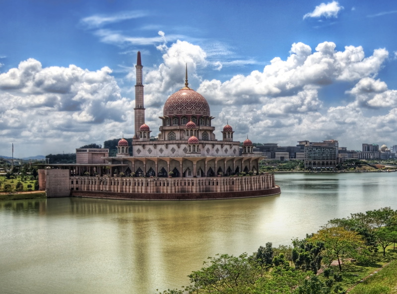 outdoors, 2K, travel, mosque, spirituality, nature, cloud - sky, Malaysia, kuala lumpur, brown, Clouds, cathedral, tourism, waterfront, sky, Architecture
