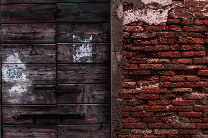 wood - material, hardwood, entrance, nature, bench, deterioration, housing, collage, 5K, path, day, textured, outdoors, poster, brick, closed, pattern