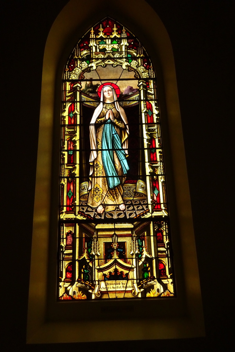 no people, male likeness, 4K, glass, catholic, building, human representation, ornate, female likeness, historic, spirituality, representation, built structure