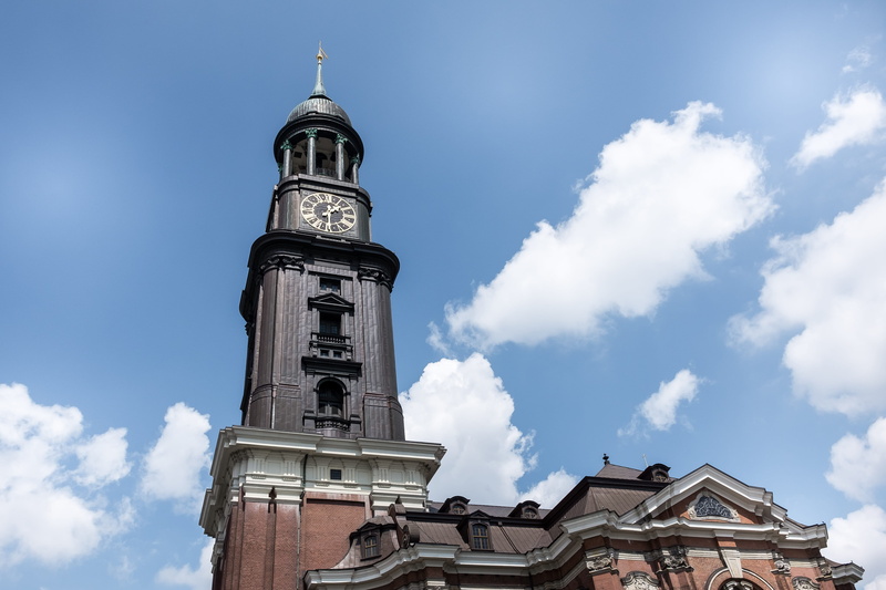 religion, tourism, landmark, statue, no people, saint, art, spire, low angle view, 4K, satan, exterior, building, nature, red, religious, architecture