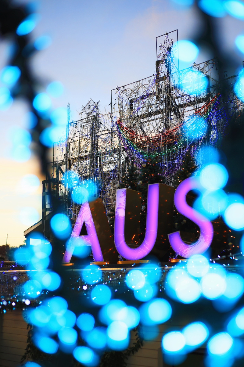 light, festival, christmas decoration, 512, amusement park, selective focus, aus, building exterior, decoration, christmas, 4K, defocused, night, no people