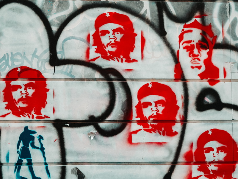 che, paint, close-up, painted, female likeness, representation, graffiti, architecture, communication, wall - building feature, street art, male likeness