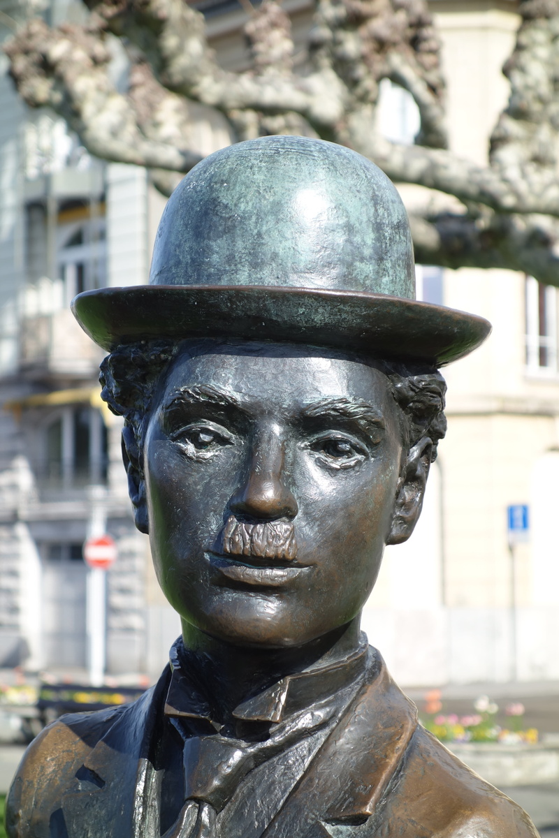 art and craft, 5K, history, statue, charly chaplin, government, park, military, armed forces, day, human representation, switzerland, creativity, male likeness