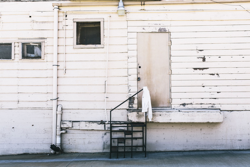 door, light, damaged, 5K, wall - building feature, texture, outdoors, panelled, metal, closed, day, building, stair, residential district, paint, wood