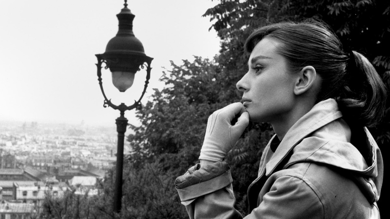 girls, actress, women, monochrome, 1080P, hepburn, audrey, females, babes, cities