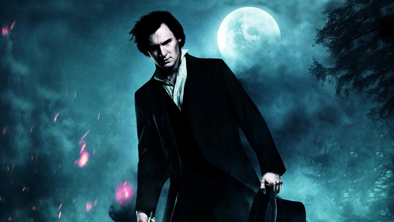 night, illuminated, adult, dark, males, full moon, abraham lincoln vampire hunter, young adult, front view, three quarter length, standing, one person
