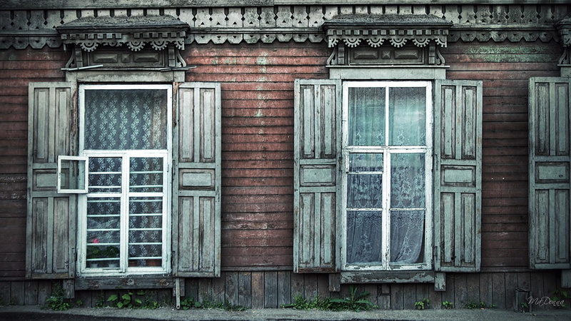 forgoteen, window, curtains, home, door, never, old, viii, broken down, sidewalk, wooden, gray, vintage, 1080P, animals, gingerbread trim, windows, house