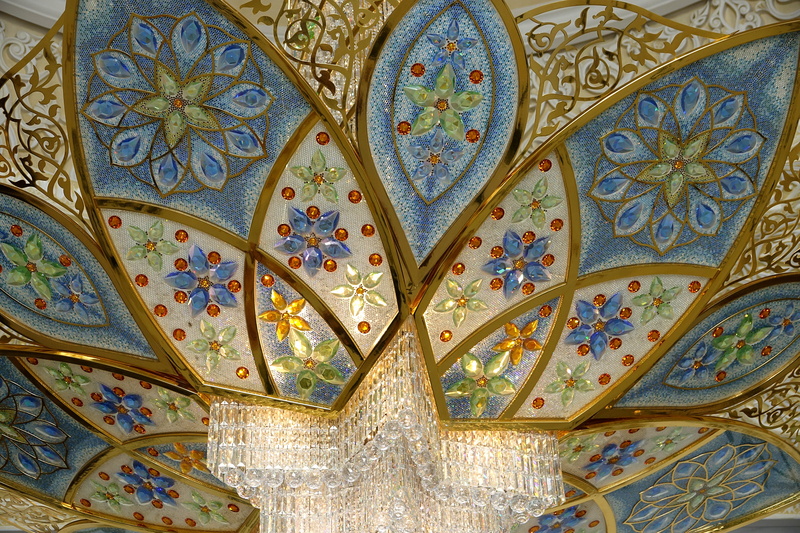 chandelier, uae, architecture, building, art and craft, design, wall - building feature, indoors, fresco, mosque, mural, architecture and art, sheikh zayid mosque