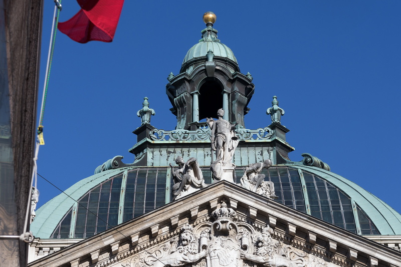 blue, day, the past, low angle view, government, representation, 5K, city, history, sky, the neo-baroque style, munich, building exterior, travel destinations