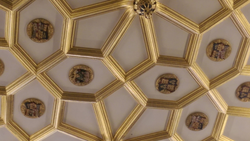 decoration, shape, no people, ceiling, ornate ceiling, design, architecture and art, art and craft, full frame, building, built structure, geometric shape