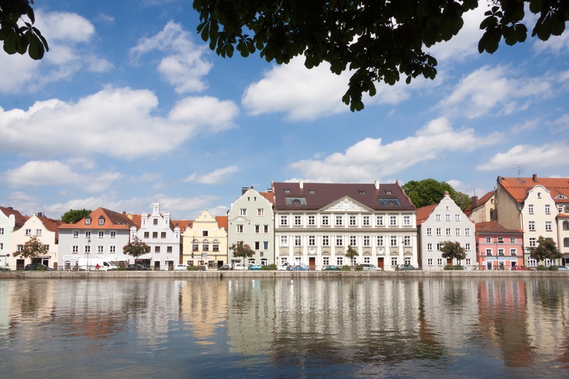 plant, bavaria, waters, outdoors, townscape, built structure, landshut, atmosphere, promenade, sun, sky, building, facades, white, city, 4K, residential district