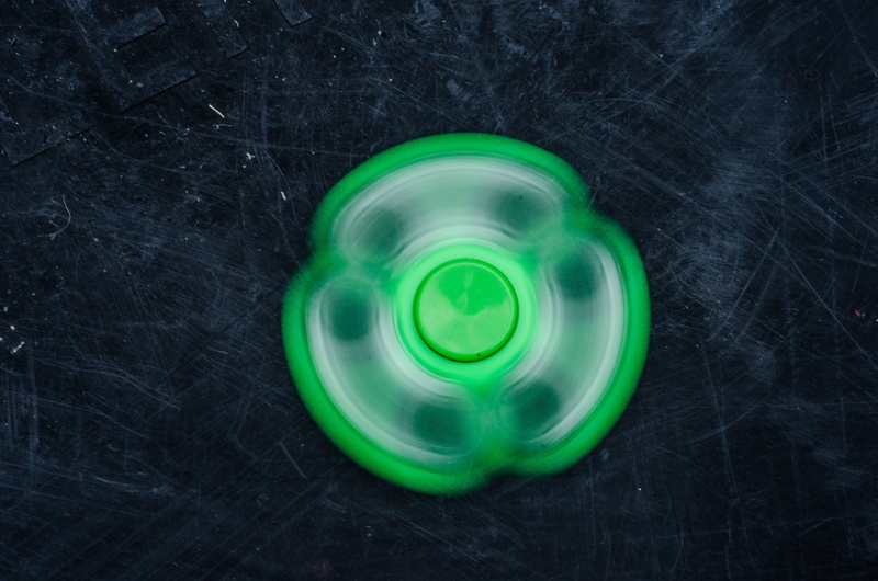 multi colored, green, focus, mechanical, relieving, relaxing, illuminated, stress, nightlife, design, green color, meditation, black color, toy, geometric shape