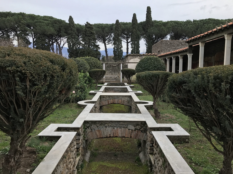 pompei, tranquility, built structure, plant, the way forward, architecture, tree, water, italy, 4K, green color, garden, footpath, no people, hedge, sky