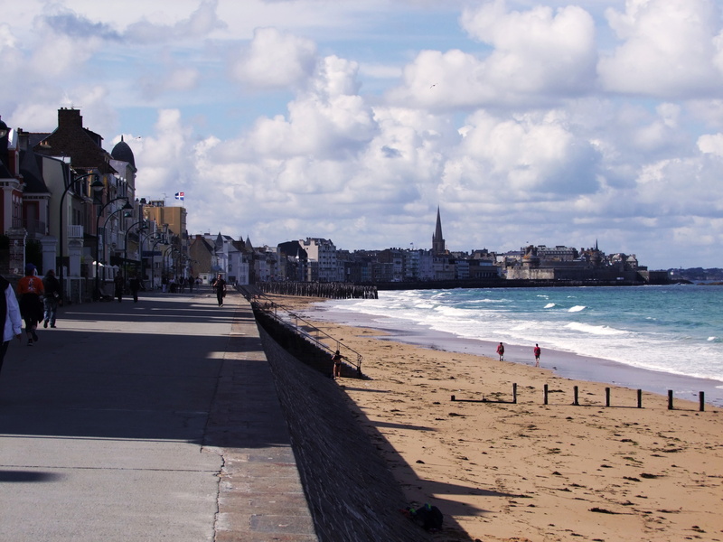 outdoors, building exterior, incidental people, 4K, building, nature, st malo, travel, france, built structure, day, transportation, wave, sky, brittany