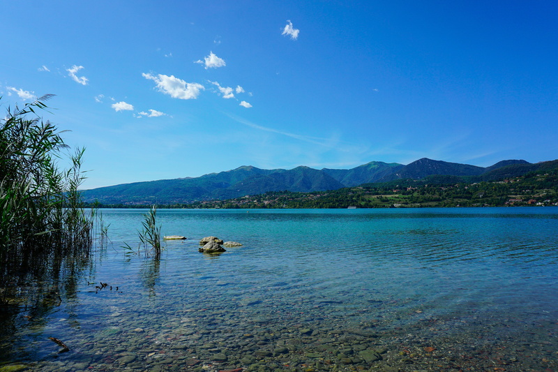 animal themes, tranquil scene, lecco, 5K, lake, scenics - nature, mountain, lombardy, nature, mountains, green, landscape, idyllic, blue, water, summer