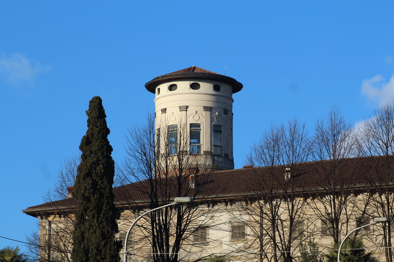 building, italy, low angle view, bare tree, travel destinations, 5K, building exterior, travel, blue, palazzo prinetti, the past, lombardy, lecco, no people