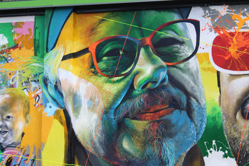 look, multi colored, human face, lecco, portrait, mural, graffiti, painted, headshot, murals, man, expression, 5K, day, female likeness, paintings, male likeness