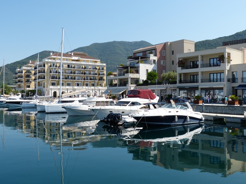 body, powerboat, no people, motor yacht, kotor, balkan, luxury, day, port, leisure boat, residential district, hotel, architecture, building, mediterranean