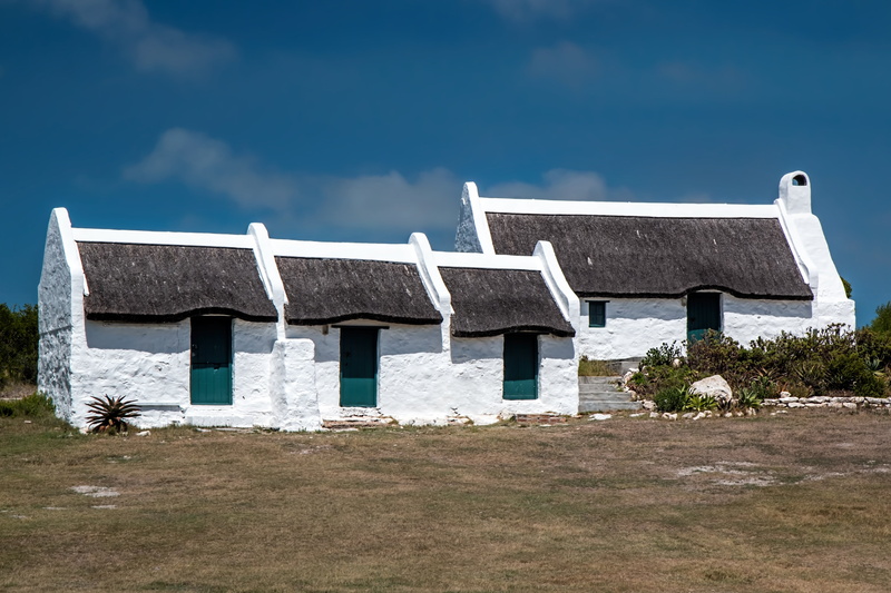white cottage, architectural, house, structures, seaside, duplex, blue, coastal cottage, landscape, residential district, property, building, cape agulhas