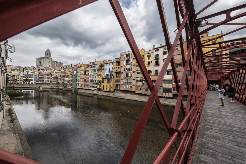 travel, bridge, residential district, house, outdoors, building exterior, girona, sky, cloud - sky, urban exploring, incidental people, connection