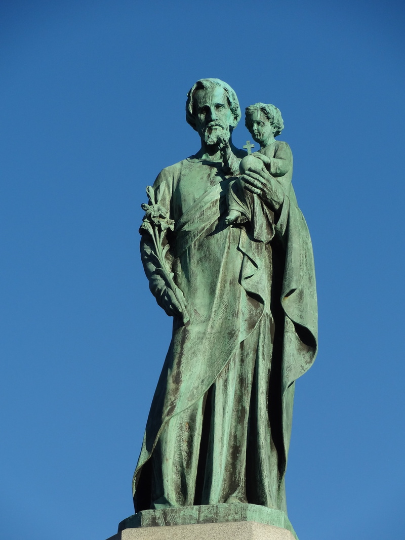 creativity, art and craft, blue, female likeness, monument, no people, sculpture, statue, memorial, representation, holy, 4K, clear sky, famous Place