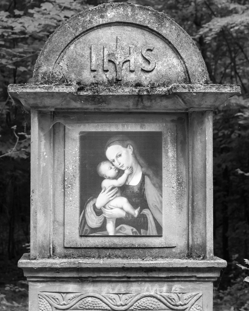 female likeness, christian, Holy, architecture, human representation, history, image stock, representation, 2K, child, Stock, cemetery, religion, Jesus