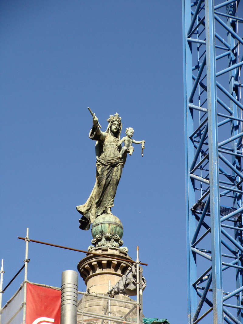 day, angel, architectural column, representation, sky, travel destinations, tourism, art and craft, outdoors, built structure, statue, christ, nature, building exterior
