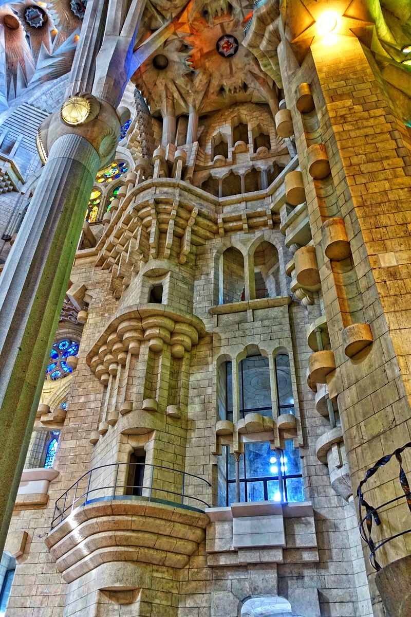 travel destinations, architecture And Buildings, no people, gothic Style, 5K, tourism, medieval, the past, building exterior, segrada, Cathedral, spirituality