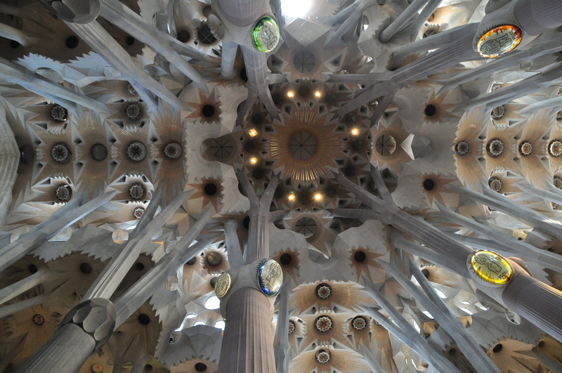 lighting equipment, 4K, ceiling, built structure, belief, cathedral, spirituality, building, pattern, la sagrada familia, places of interest, Church, world heritage