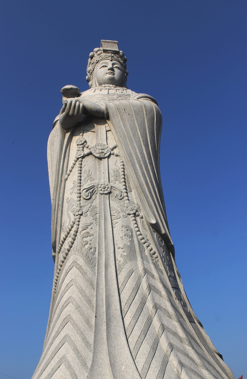 clear sky, java, art, sculpture, the past, craft, 4K, Jawa Timur, Klenteng, Patung, blue, ancient civilization, stupa, male likeness, outdoors, buddhist temple