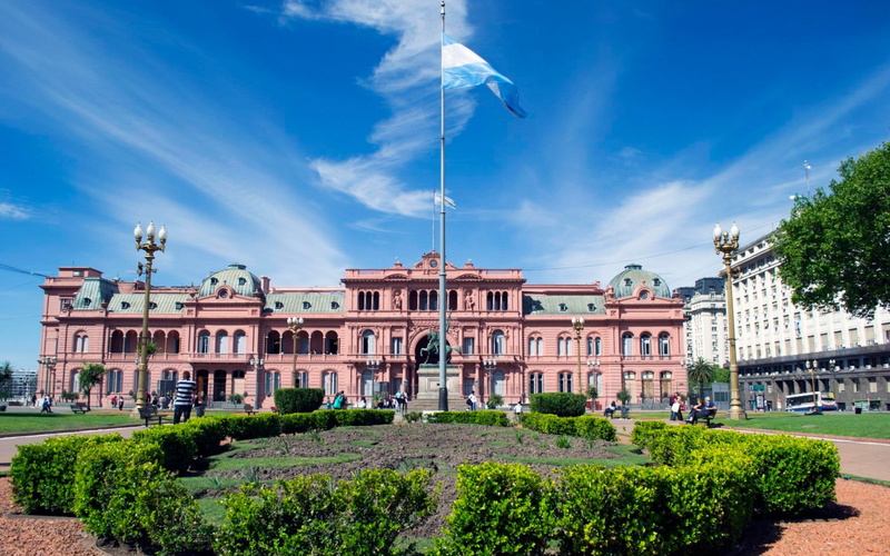 outdoors, 1080P, city, facade, mansion, sky, casa rosada, nature, flag, the past, plant, travel destinations, blue, architecture, no people, cloud - sky