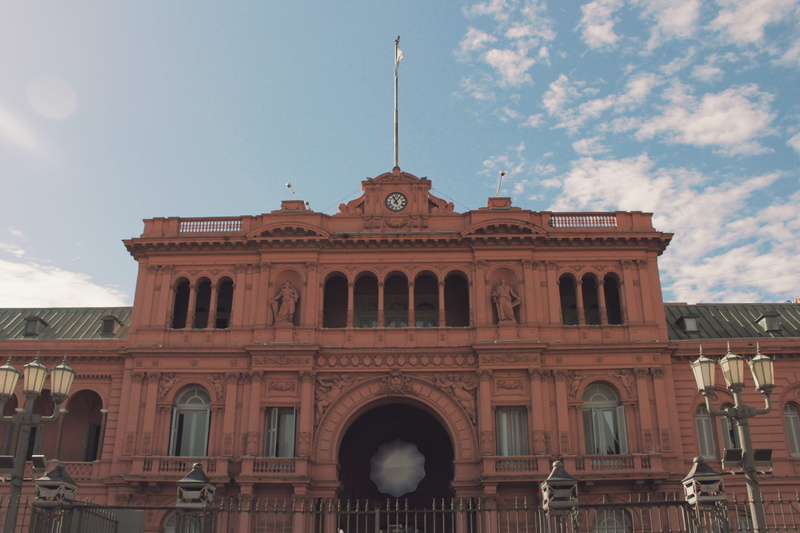 the past, architecture, government, city, 5K, house, casa rosada, building, window, cloud - sky, travel destinations, tourism, low angle view, arch, south america