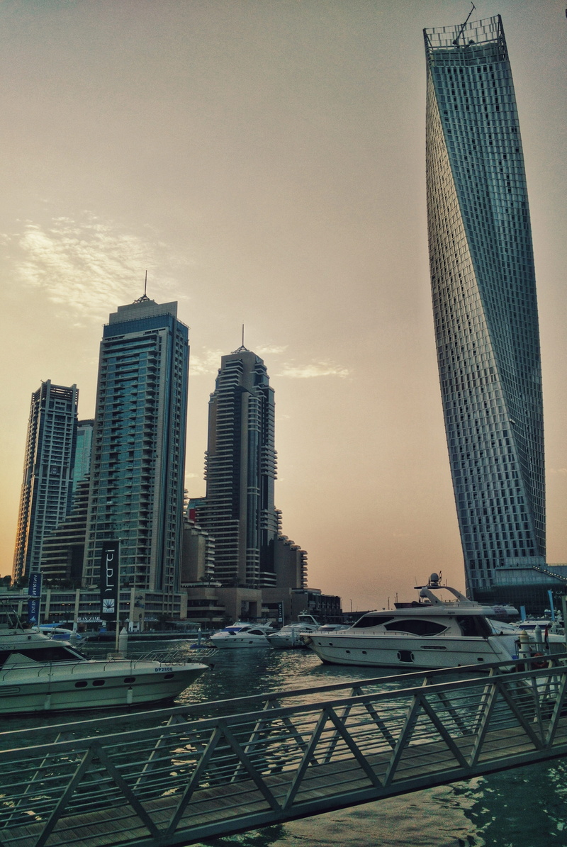 outdoors, tall, office building exterior, sunset, built structure, tower, financial district, 4K, nature, building exterior, cityscape, city, beach, dubai