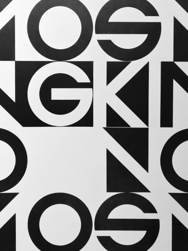 still life, urban, sign, white, boxes, western script, text, backgrounds, negative space, full frame, white color, reversible figure ground