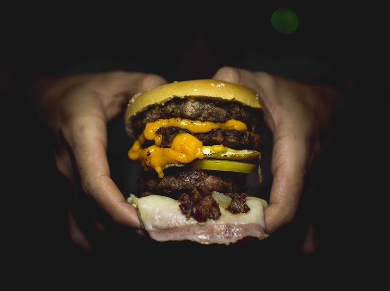 diner, studio Shot, backgrounds, food, 5K, cheeseburger, human Hand, people, egg, unhealthy Eating, bread, bun, barbecue, french Fries, breakfast, meat