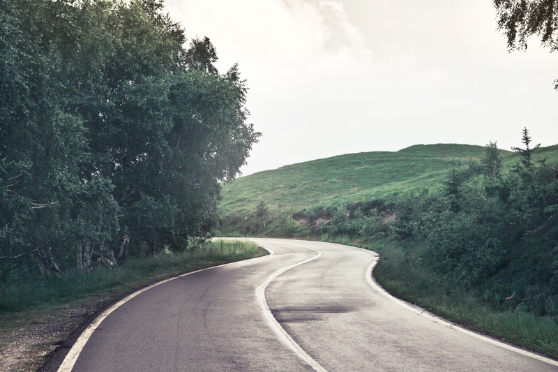 nature, the way forward, green color, day, view, trip, land, lane, outdoors, plant, no people, way, 2K, journey, curves, road, transportation, landscape