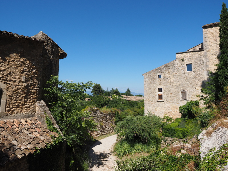 wall, building exterior, sky, architecture, luberon, outdoors, artists village, solid, nature, provence, france, french community, oppede, old, city, clear sky