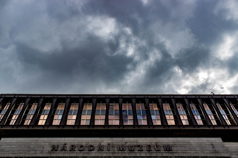 outdoors, building exterior, copy space, architecture, no people, concrete, day, built structure, low angle view, storm cloud, clouds, cloud - sky, overcast