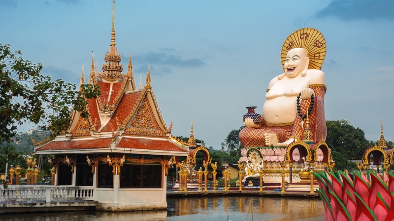 building exterior, asia, hotei, sculpture, art and craft, plant, samui, buddhism, no people, architecture, representation, statue, buddha, belief, gold colored