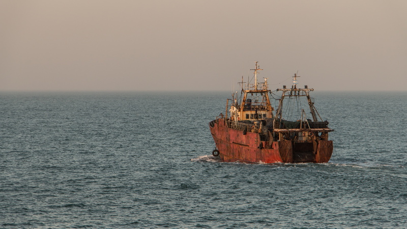 sea, costa, industrial ship, fishing boat, industry, passenger craft, outdoors, urban skyline, horizon over water, metal, argentina, ship, calm, fishing in height