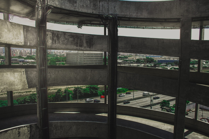 plant, cityscape, day, parking lot, city, environment, window frame, metal, outdoors, vehicles, urban, gray, pavement, 4K, greenhouse, automobile, transparent