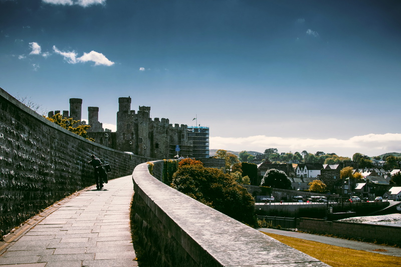 downtown, buildings, walking, cityscape, house, bridge, daylight, travel, light, town, city, urban, footpath, building exterior, structure, facade, direction