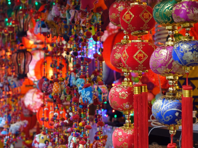 retail display, singapore, decoration, street market, tourism, no people, for sale, 4K, exotic, lighting equipment, hanging, close-up, large group of objects