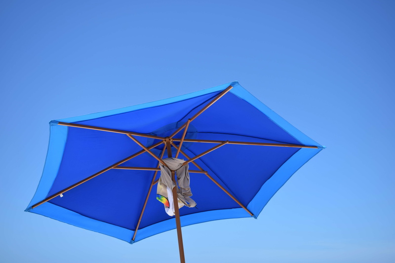 outdoors, nature, low, beach day, sunshade, single object, brown, shade, daytime, umbrella, clear sky, blue, patio, photography, protection, sun, blue sky