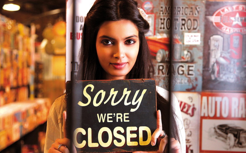 re, diana, signage, 2K, cocktail, closed, sorry, indian actress, penty