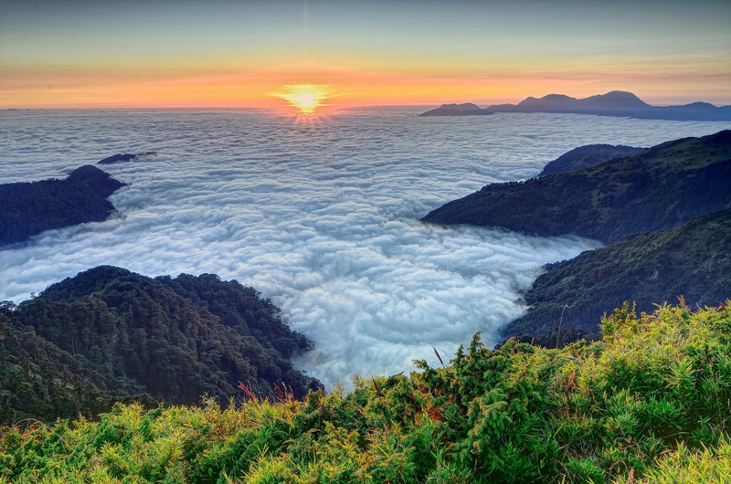 mountains, sun. dawn, clouds, 1080P, clounds