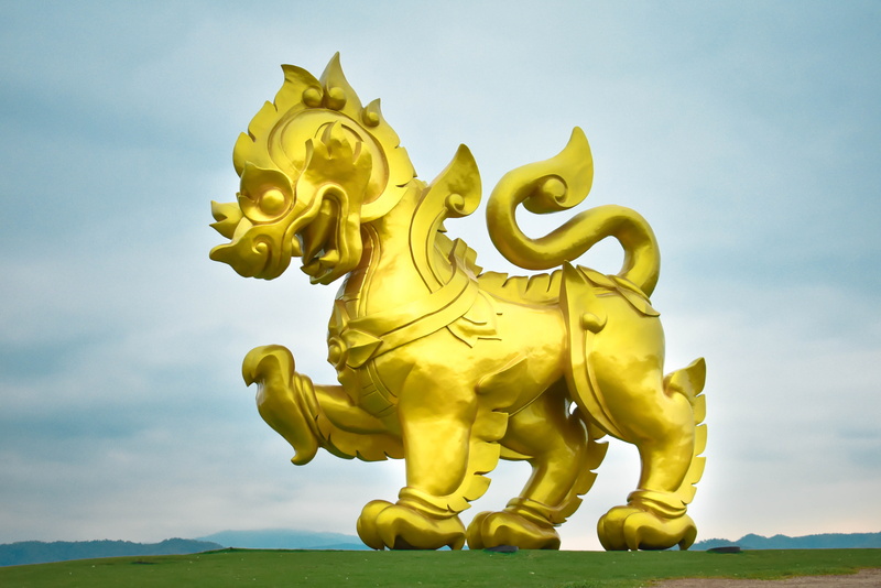 leo, singha park, power, art and craft, yellow, chiang rai, lion, king, nature, statue, cloud - sky, sculpture, architecture, animal, amazing, landscape