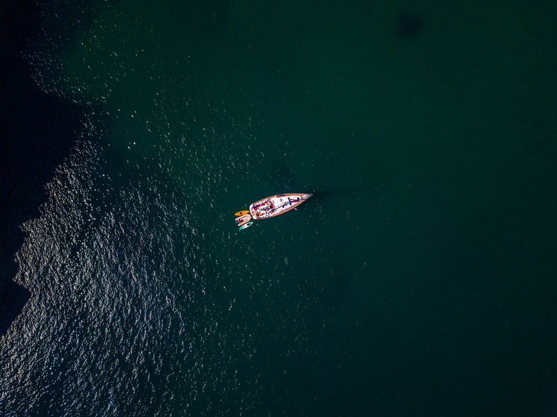 nautical vessel, white, drone-photography, high angle view, beauty in nature, animal, 4K, looking down, solitude, photo, alone, marine, scenics - nature