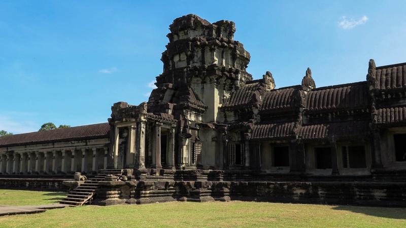 building, temple complex, asia, tourism, the past, outdoors, architectural column, travel, built structure, building exterior, day, cambodia, sunlight
